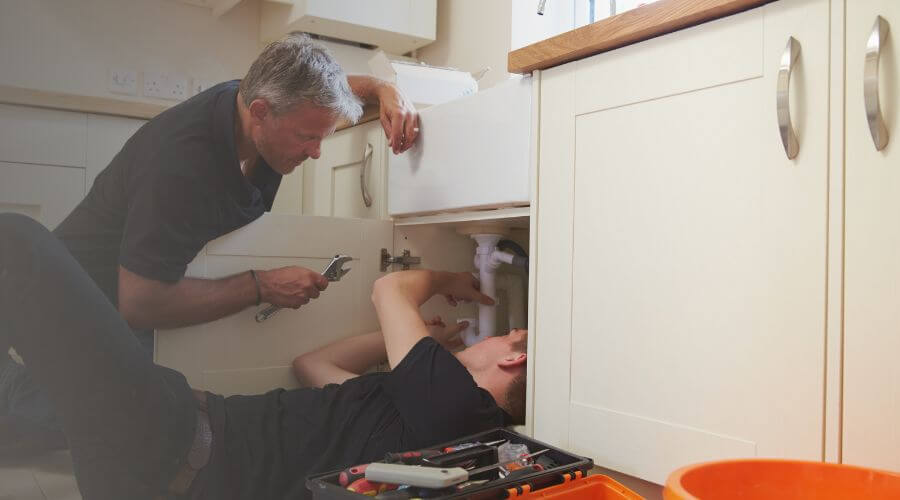 Professional burst pipe repair services in Brunswick, MO